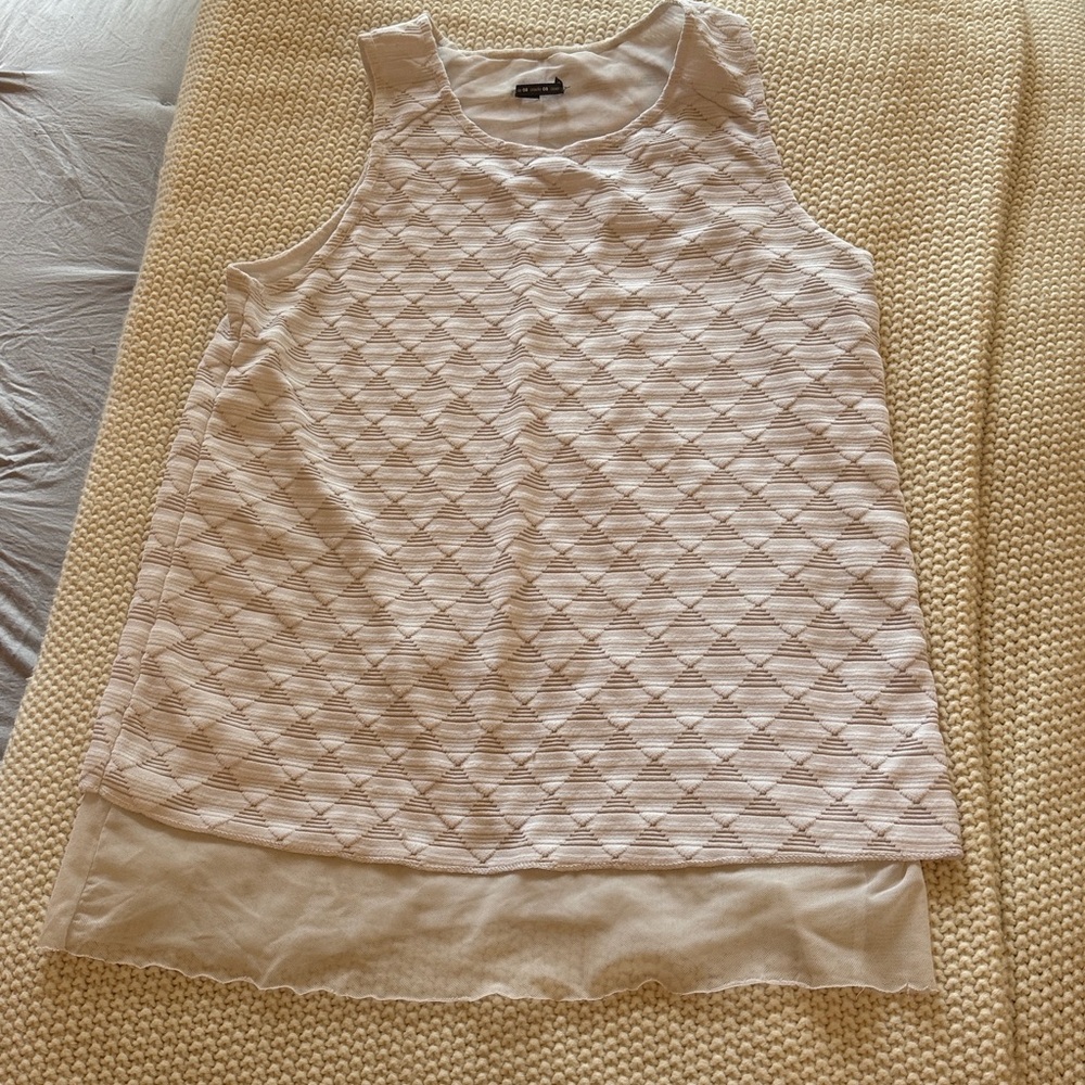 Oiselle White Mesh Sleeveless Top